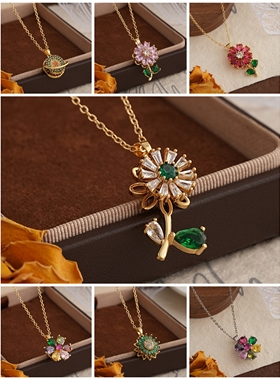 铜镀真金360度旋转花朵项链女小众设计感轻奢锁骨链简约气质新品