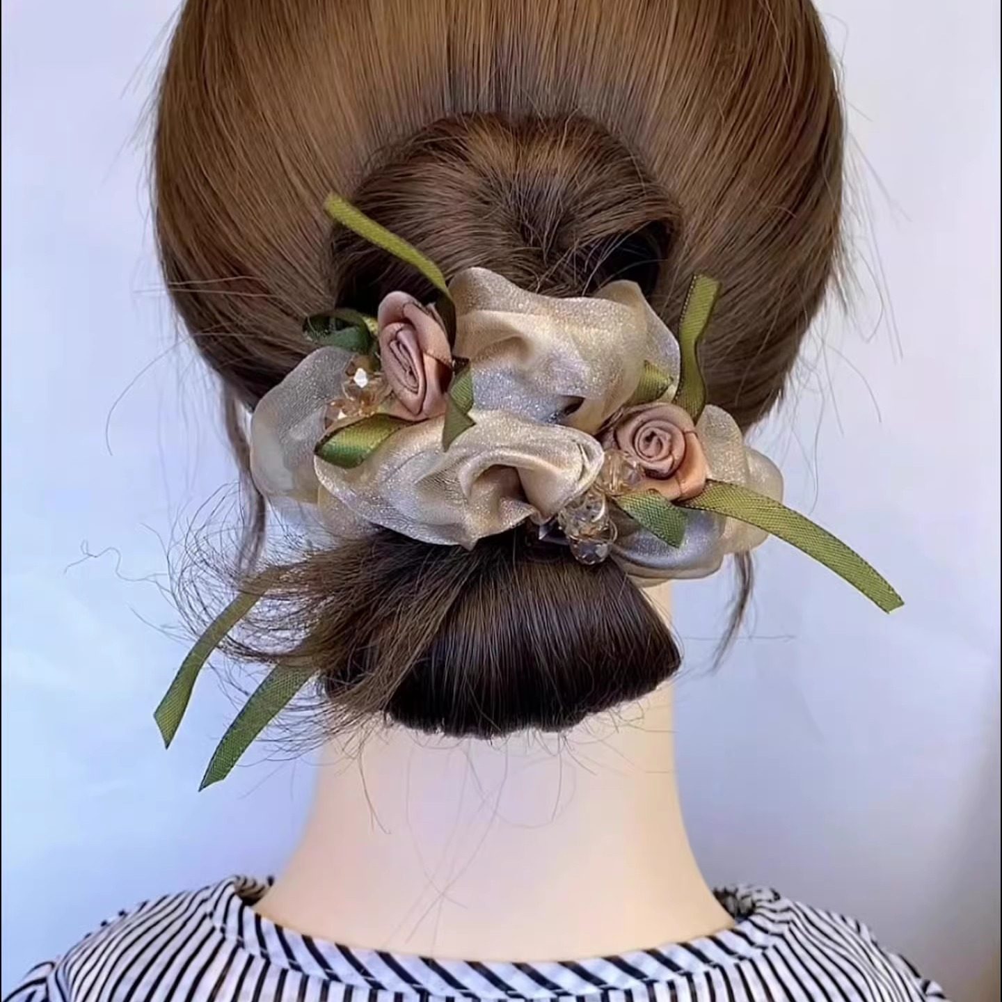 2025新款高级感绿色双层花边细闪大肠发圈马尾丸子头旅行发卡发饰,户外/登山/野营/旅行用品,旅行发卡,淘宝优惠券,粉丝福利购,淘宝优惠卷