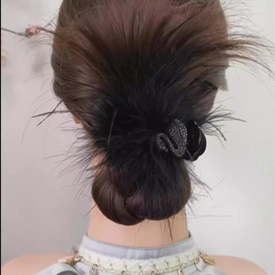 天鹅羽毛抓夹女高级感后脑勺盘发夹毛毛半扎发鲨鱼夹子鸵鸟毛头饰