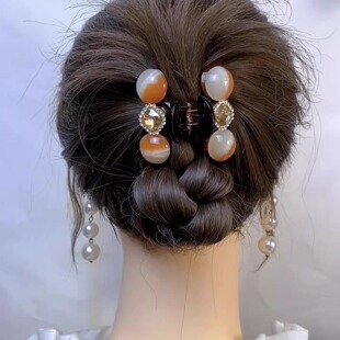 2025新款后脑勺发夹小夹子高级感秋冬金碧辉煌高级高水砖珠珠抓夹