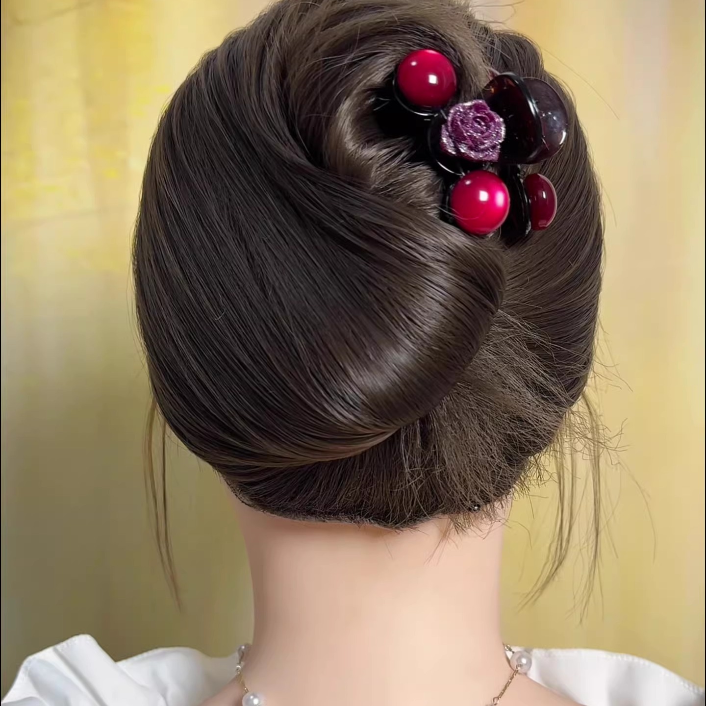 新款喜庆氛围感红色水钻珠珠抓夹