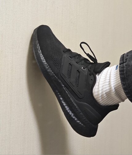 运动鞋pureboostAdidas/阿迪达斯