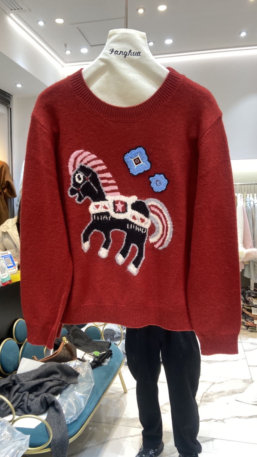 欧货2025冬新重工卡通马刺绣套头半高领毛衣女时尚洋气休闲羊毛衫