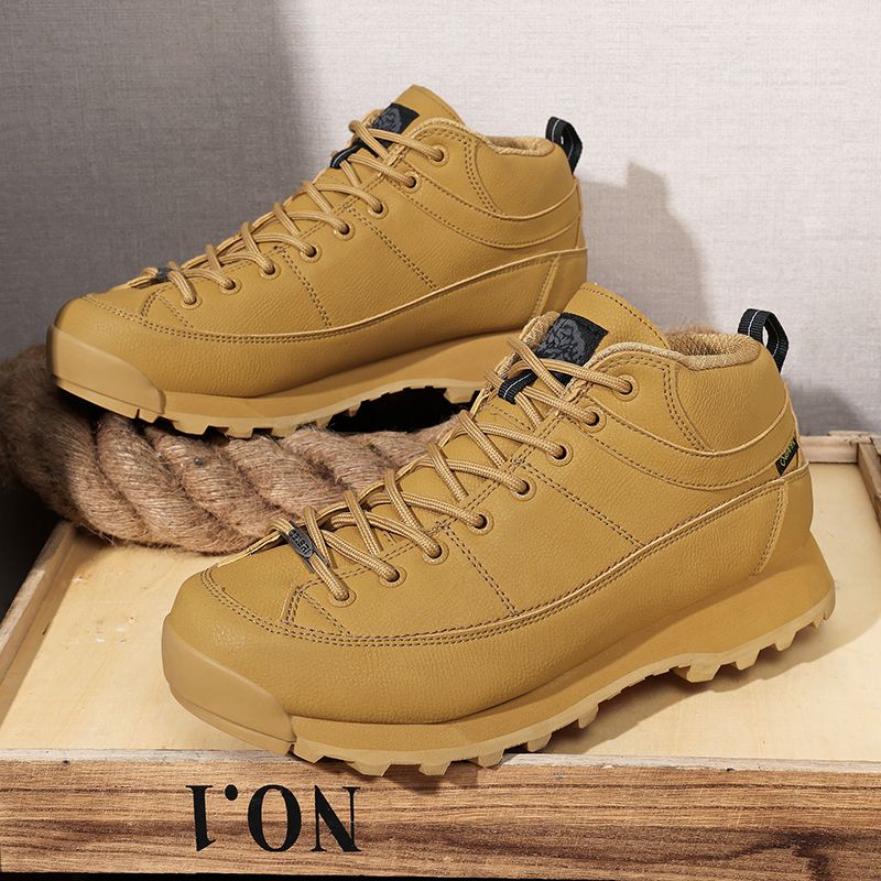 大码男鞋冬季加绒保暖厚底雪地靴时尚百搭耐磨工装靴男户外鞋