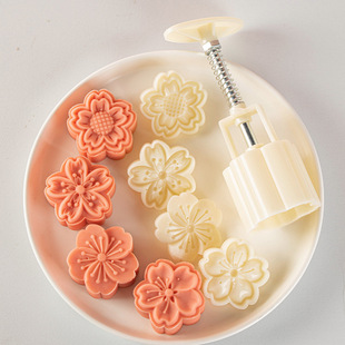 2025年新款月饼模具创意立体樱花绿豆糕磨具桃山皮手压式月饼花朵