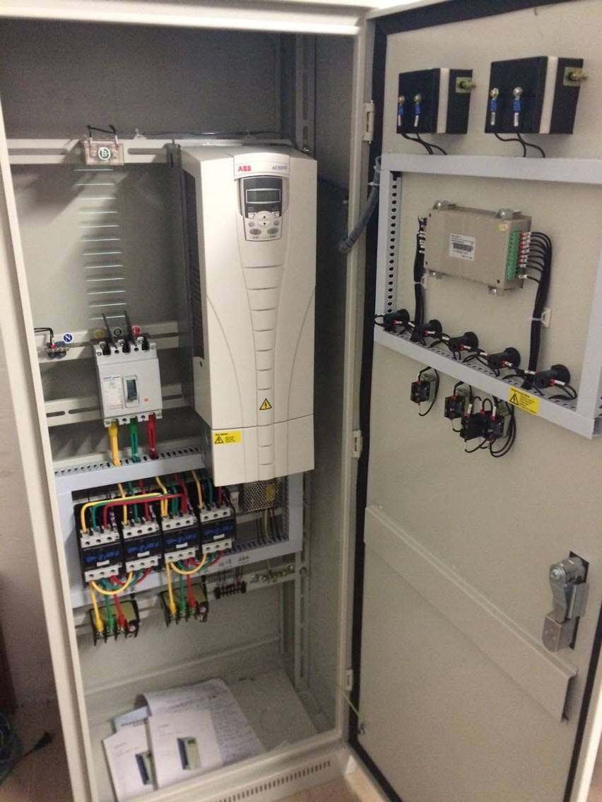 恒压供水控制器水泵专用变频柜全自动abb变频器休眠轮换智能plc箱