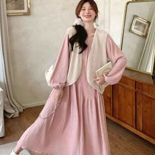 300斤宽松两件套 140 胖妹妹280斤韩系慵懒风马甲连衣裙套装 加大码