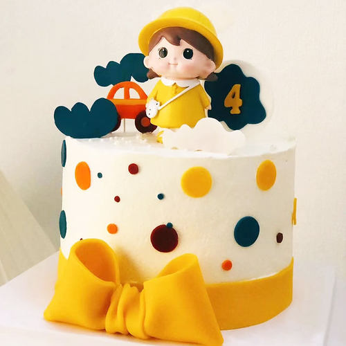 背包女孩情侣生日蛋糕黄色气球