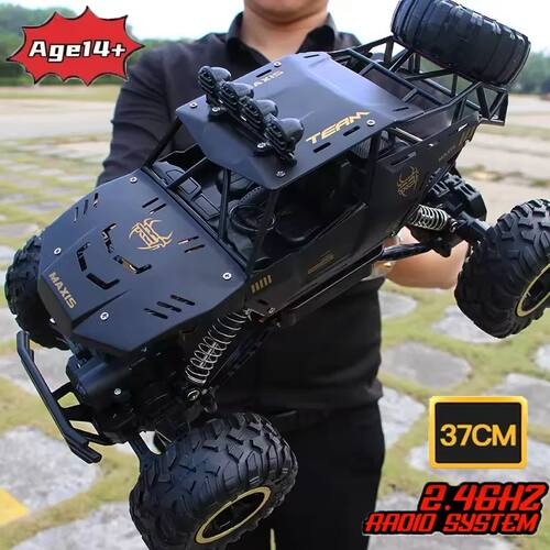 New 4WD 2 All-Terrain Remote-Controlled Racing Car Electric
