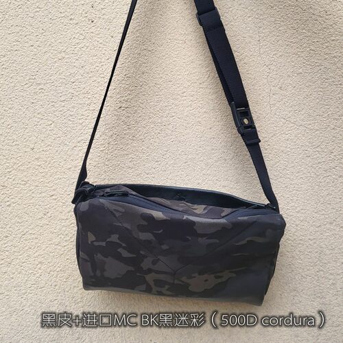 斗牛犬 进口Multicam面料手工植鞣牛皮胸包单肩斜男女挎包美国AER