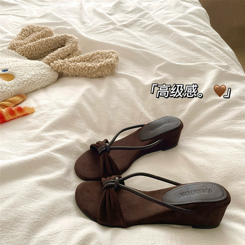 丝绒质感无di~！轻奢ins度假风一字拖鞋女夏季厚底增高外穿凉拖鞋