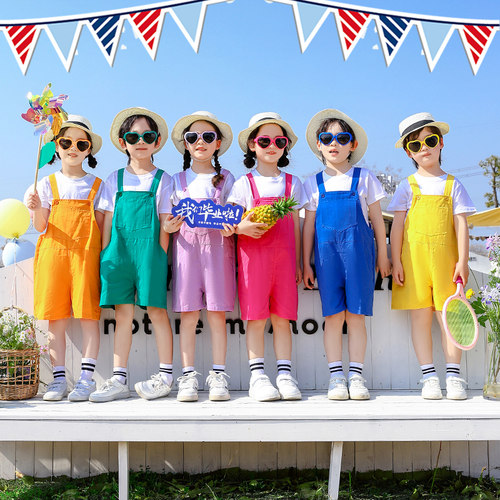 幼儿园毕业照服装背带裤小学生运动会团体大合唱儿童啦啦队演出服