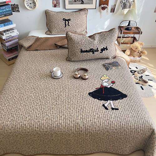 水洗棉毛巾绣夹棉床盖枕套三件套