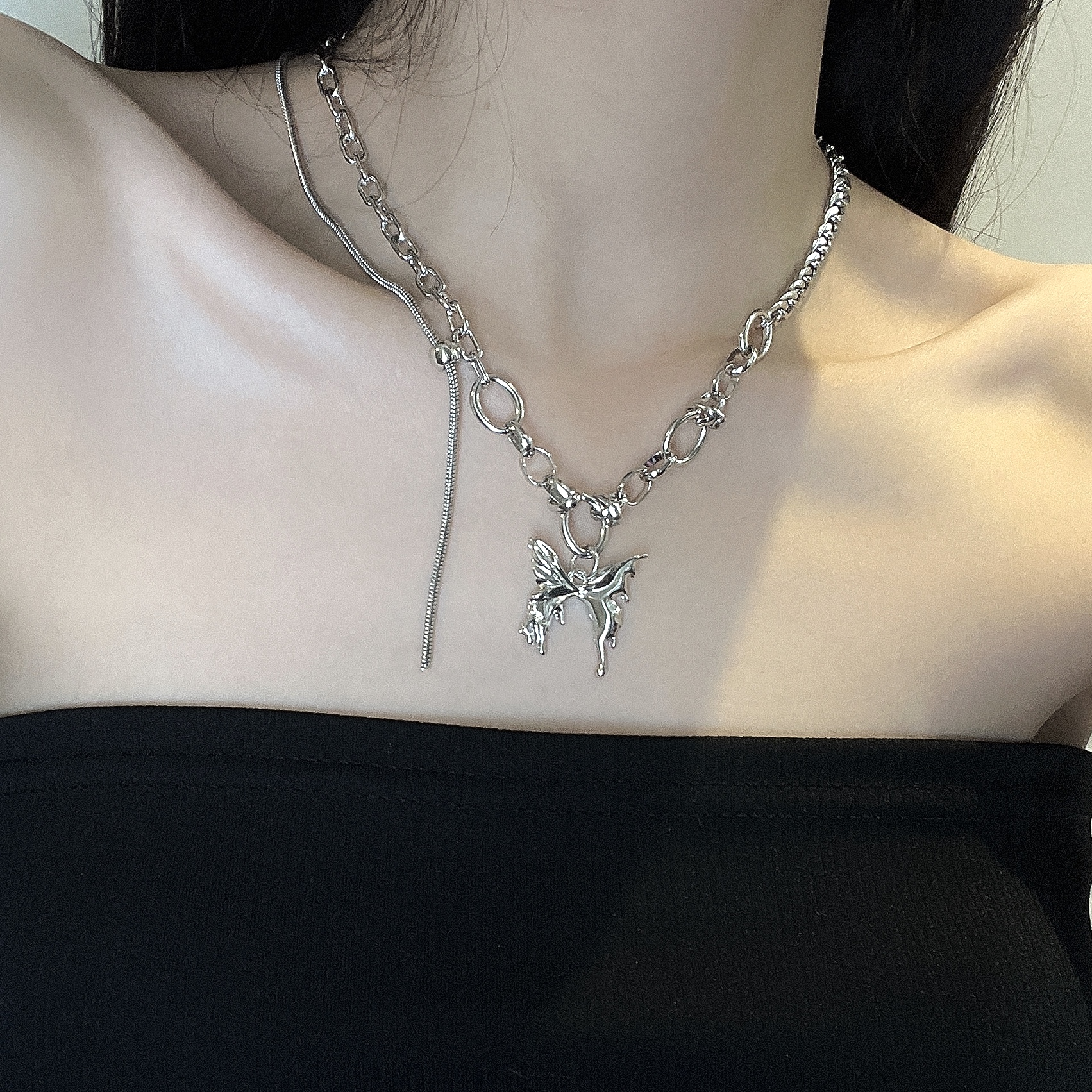 熔岩蝴蝶项链女ins冷淡风