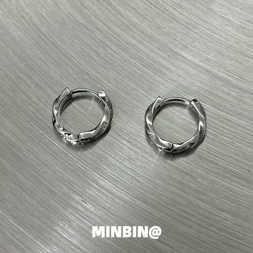 七美德莫比乌斯耳环冷淡风