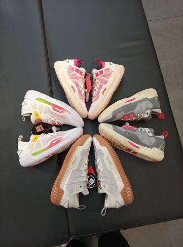 李宁反伍男䨻减震防滑耐磨篮球鞋