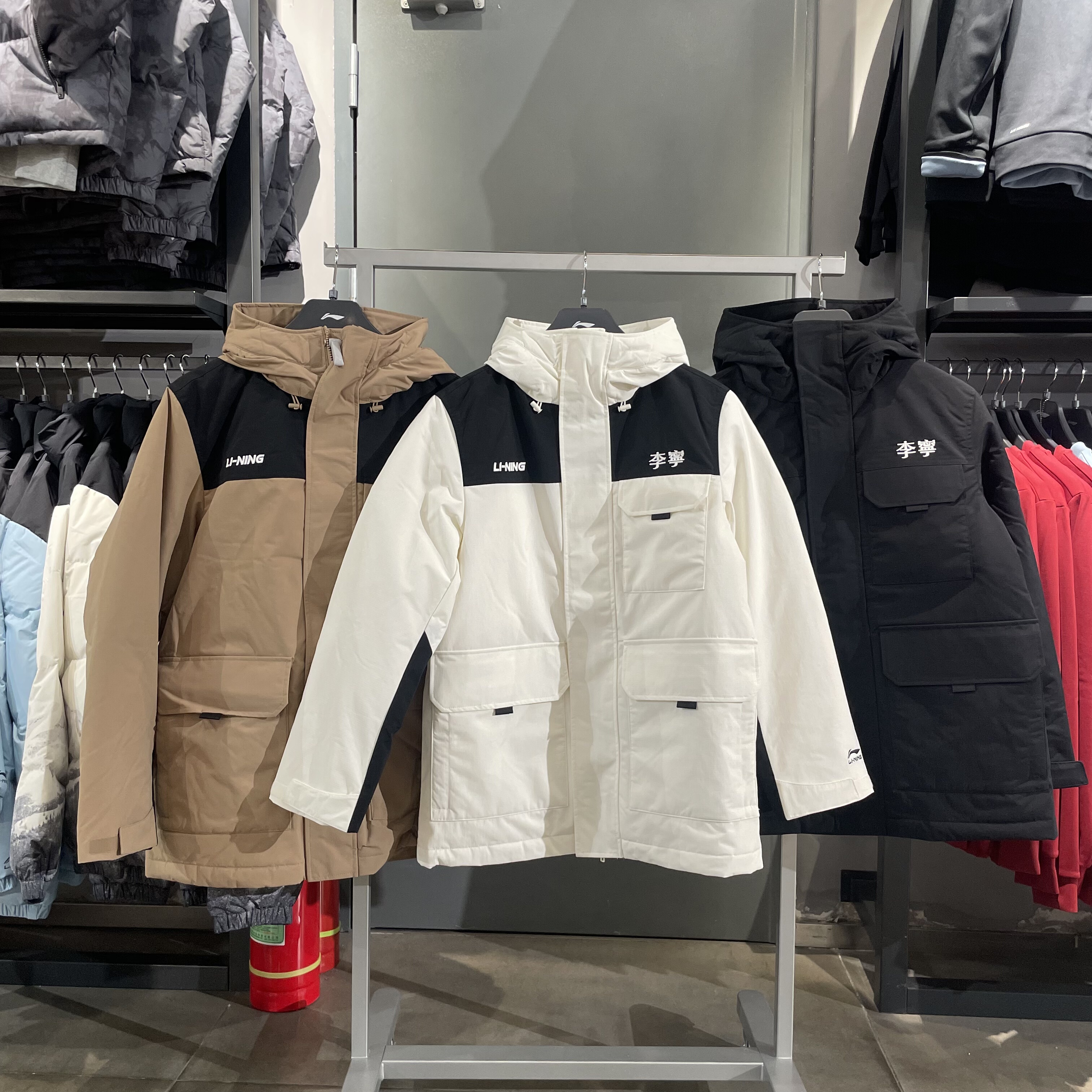 李宁男女防泼宽松百搭连帽羽绒服