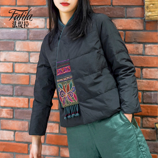 新中式复古轻薄羽绒服女短款冬装新款民族风绣花白鸭绒外套妈妈