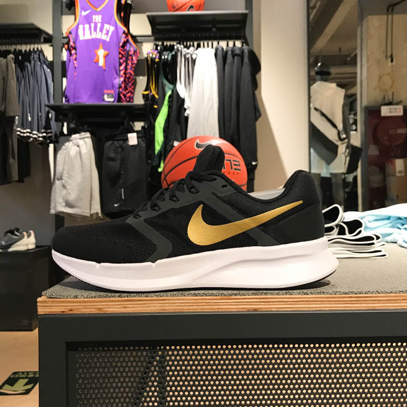 Nike耐克男子2025夏季新款Run Swift 3运动休闲跑步鞋 DR2695-010