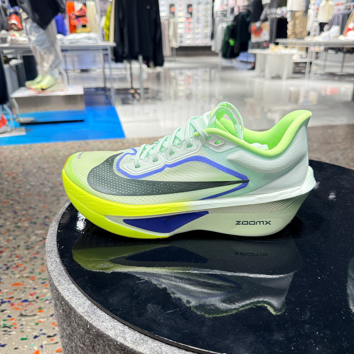耐克运动男鞋ZOOM FLY 6马拉松碳板回弹竞速专业跑步鞋FN8454-300