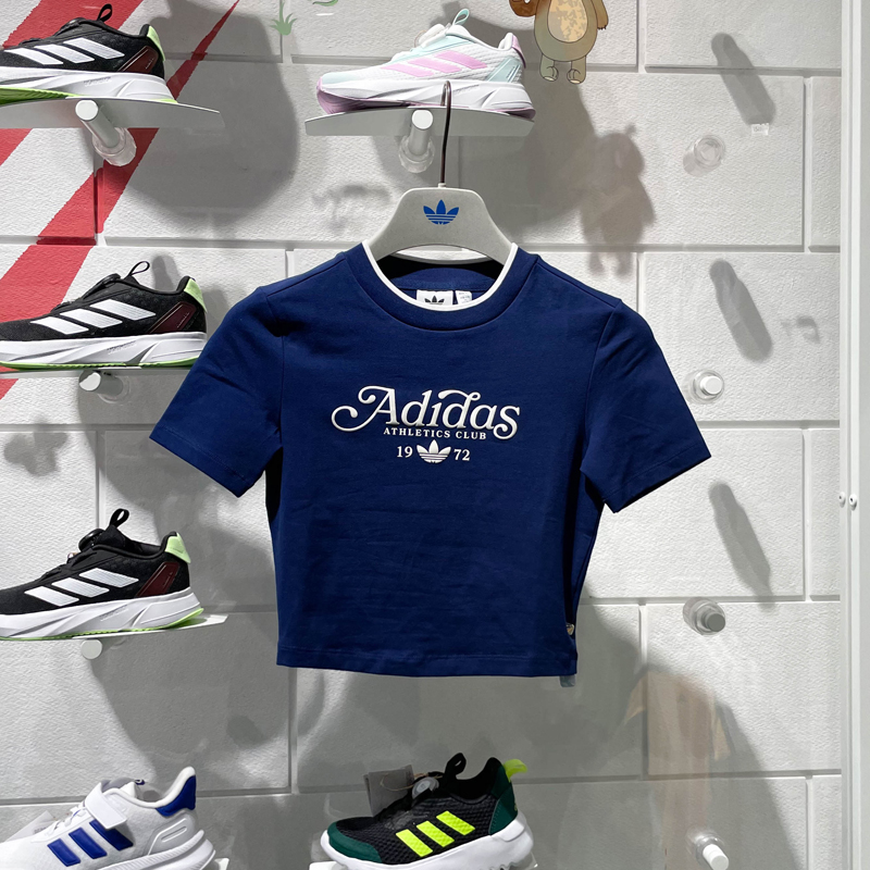 阿迪达斯三叶草女装2024秋季新款时尚短款运动短袖圆领T恤 IX3544