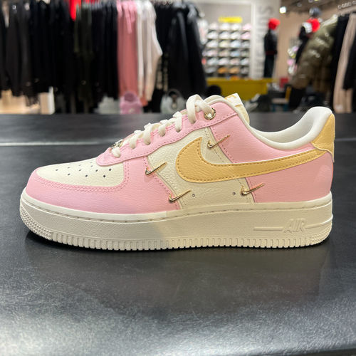 女子2025AirForce1运动休闲鞋