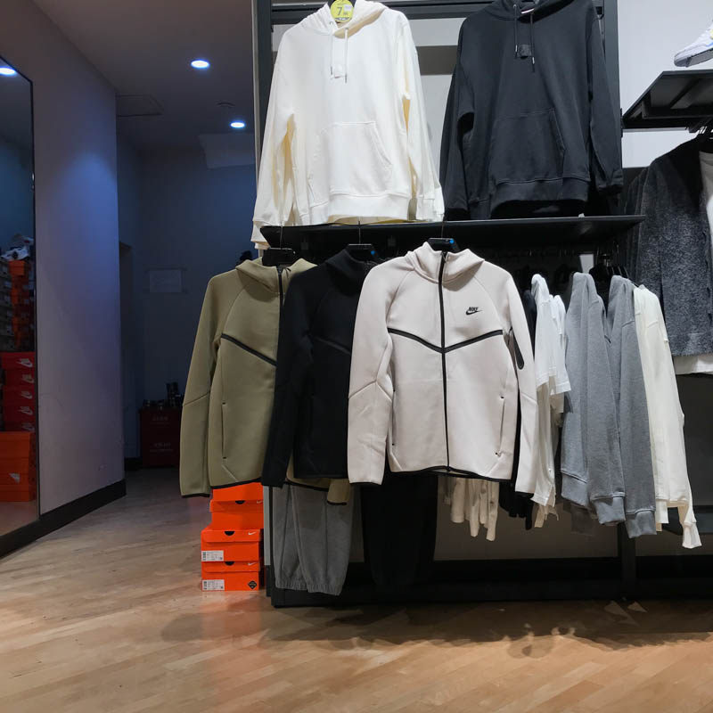 Nike耐克男子2024冬新款Windrunner风行者系列连帽外套HV0950-010