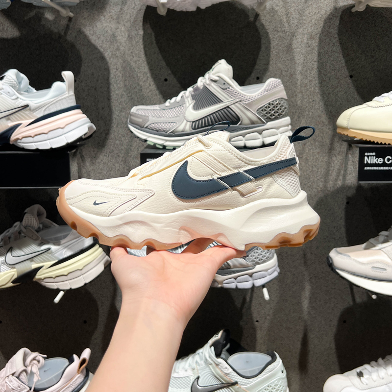 NIKE耐克女鞋2024夏季新款轻便舒适透气百搭运动休闲鞋DD9682-103