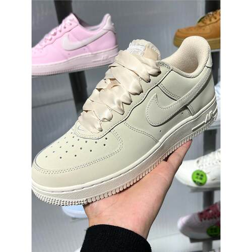 NIKE耐克女鞋夏季新款空