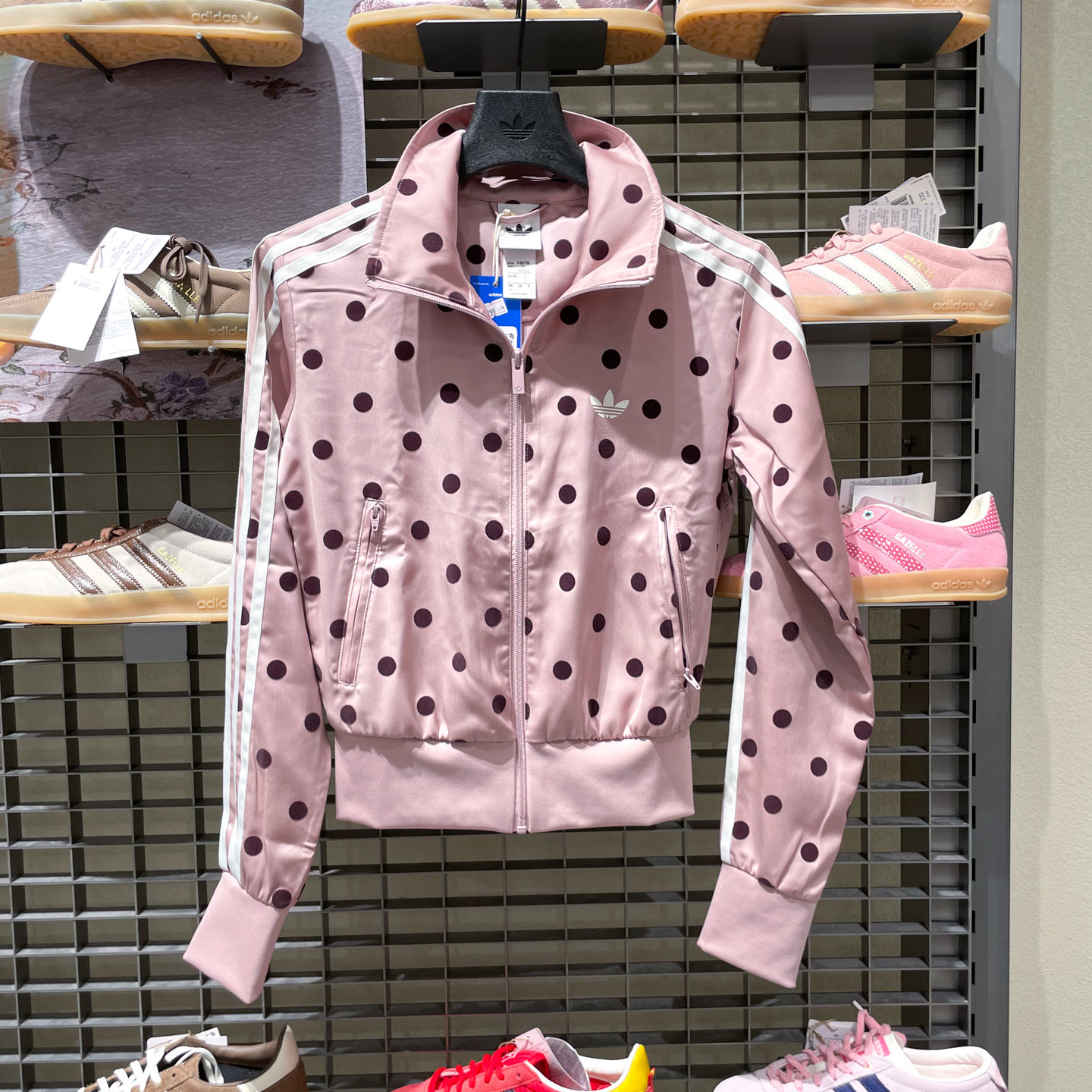 Adidas阿迪达斯三叶草女
