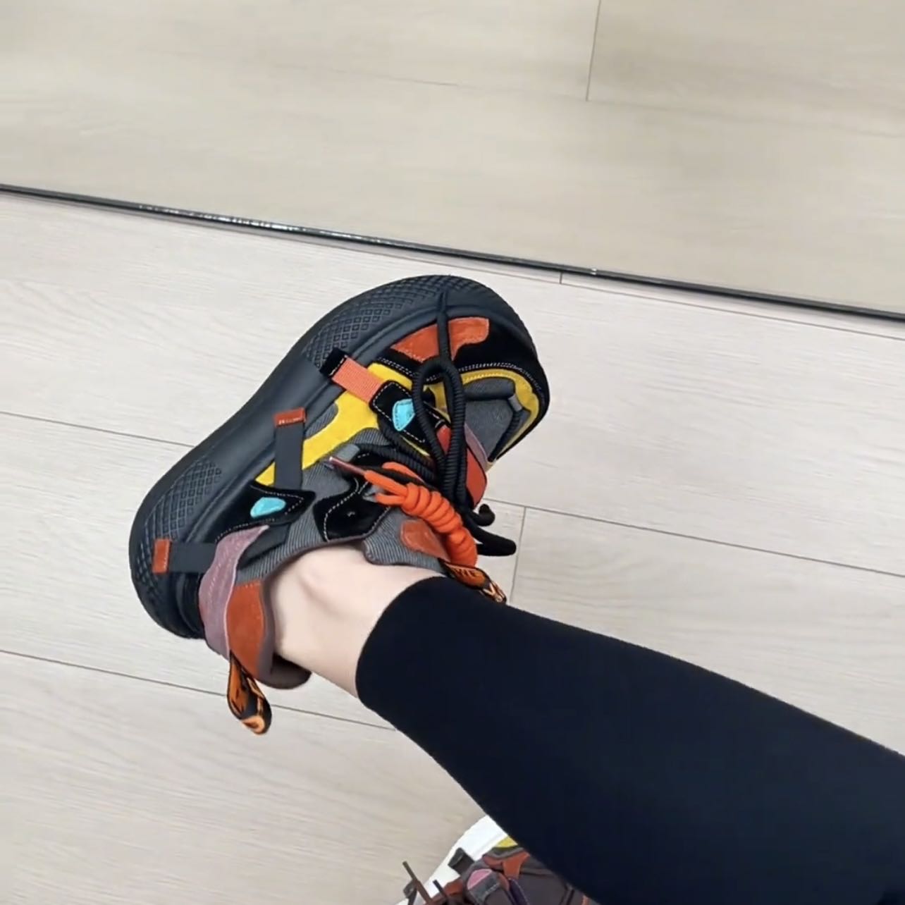 5cm~欧货设计感潮爆大头系带小飞船休闲鞋板鞋加绒老爹鞋面包鞋