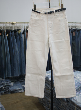 艾拿28798-1米白色百搭宽松直筒牛仔裤2026年春季女装窄版阔腿裤