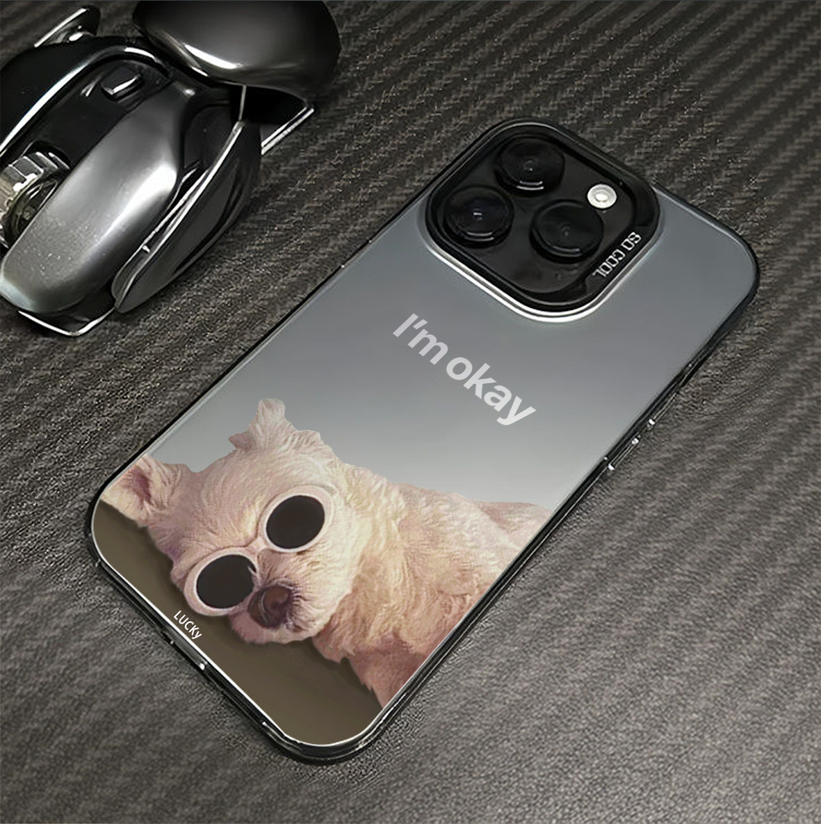 个性酷帅墨镜狗狗适用苹果15promax手机壳iPhone14高级13新款12网红pro情侣17卡通plus镭射xs可爱女x防摔硬壳