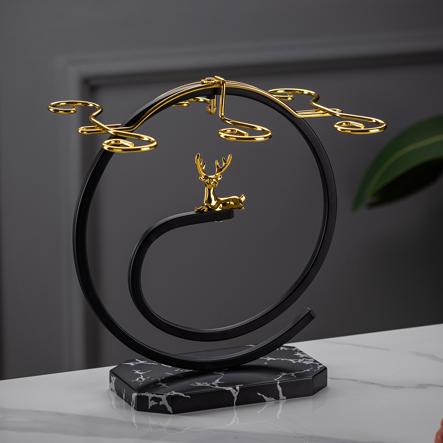 家用红酒杯架倒悬挂高脚杯架欧式酒瓶架子高档轻奢置物展示架摆件