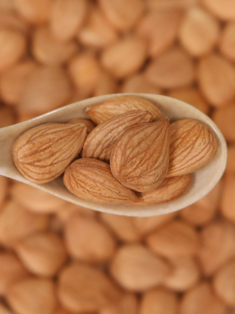 Chengde Roasted Sweet Apricot Kernels 500g: Baking & Soup Essential - Taobao product photo 4