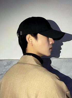 棒球帽男新款潮牌痞帅纯黑色压舌帽显脸小软顶学生遮阳鸭舌帽子女