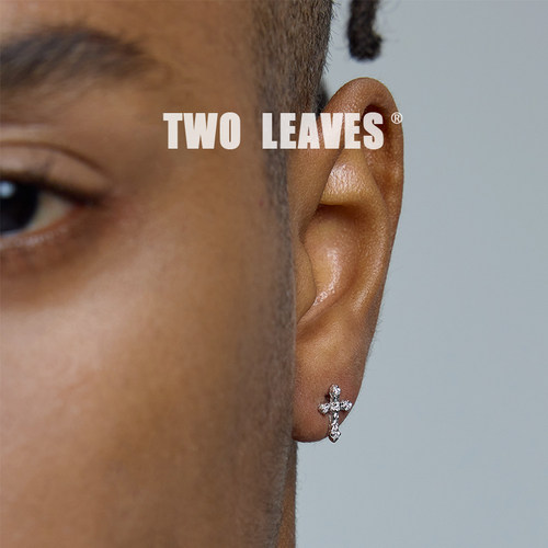TWOLEAVESS925银十字架耳钉