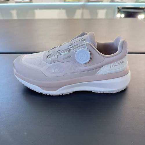 安踏女士冬季神行训练舒适时尚