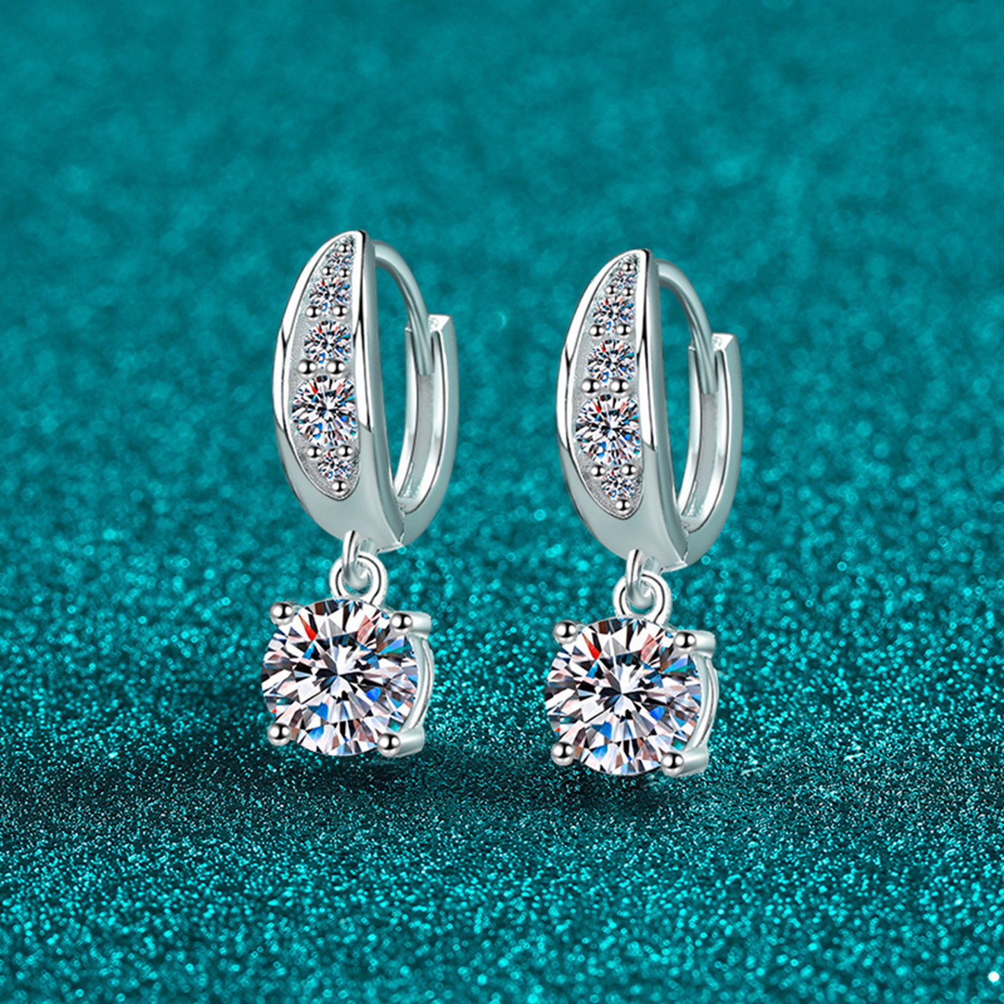 时尚S925纯银莫桑石耳钉女高级感耳扣个性气质耳环耳坠节日礼物,饰品/流行首饰/时尚饰品新,银饰耳饰,淘宝优惠券,粉丝福利购,淘宝优惠卷