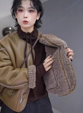 羊羔毛两面穿皮毛一体圆领外套女冬季加厚机车服宽松夹克上衣