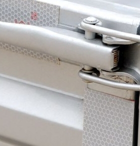 适配 东风小康K01L K02 C31 C32 V22货车拦板扣车箱拉手尾门锁扣