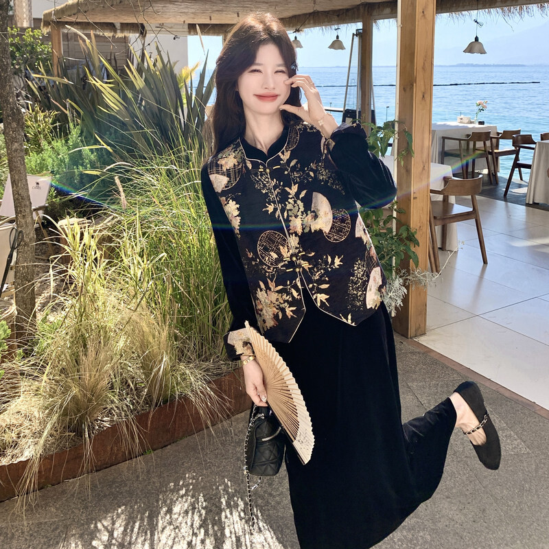 新中式刺绣马甲长袖连衣裙套装女