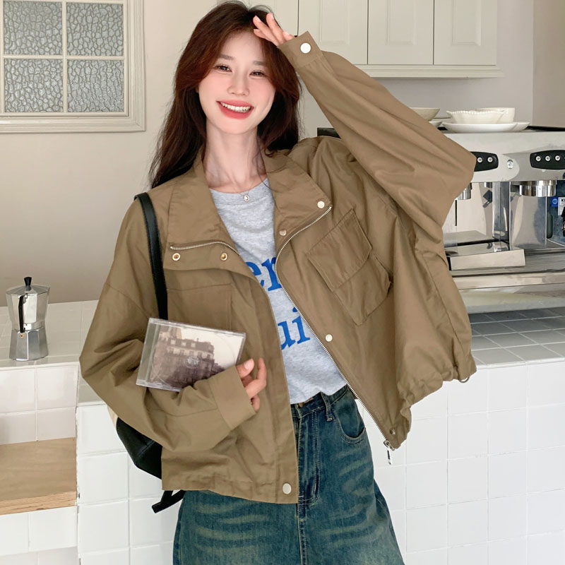 卡其色工装短款外套女2026春秋新款韩系chic休闲百搭炸街夹克上衣