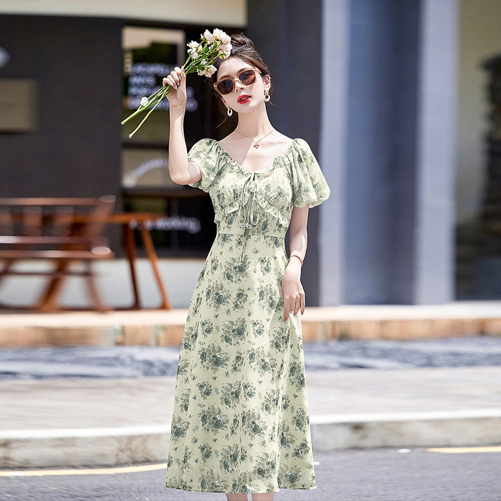 高级感名媛玫瑰花法式复古泡泡袖连衣裙女2025夏季修身雪纺长裙子