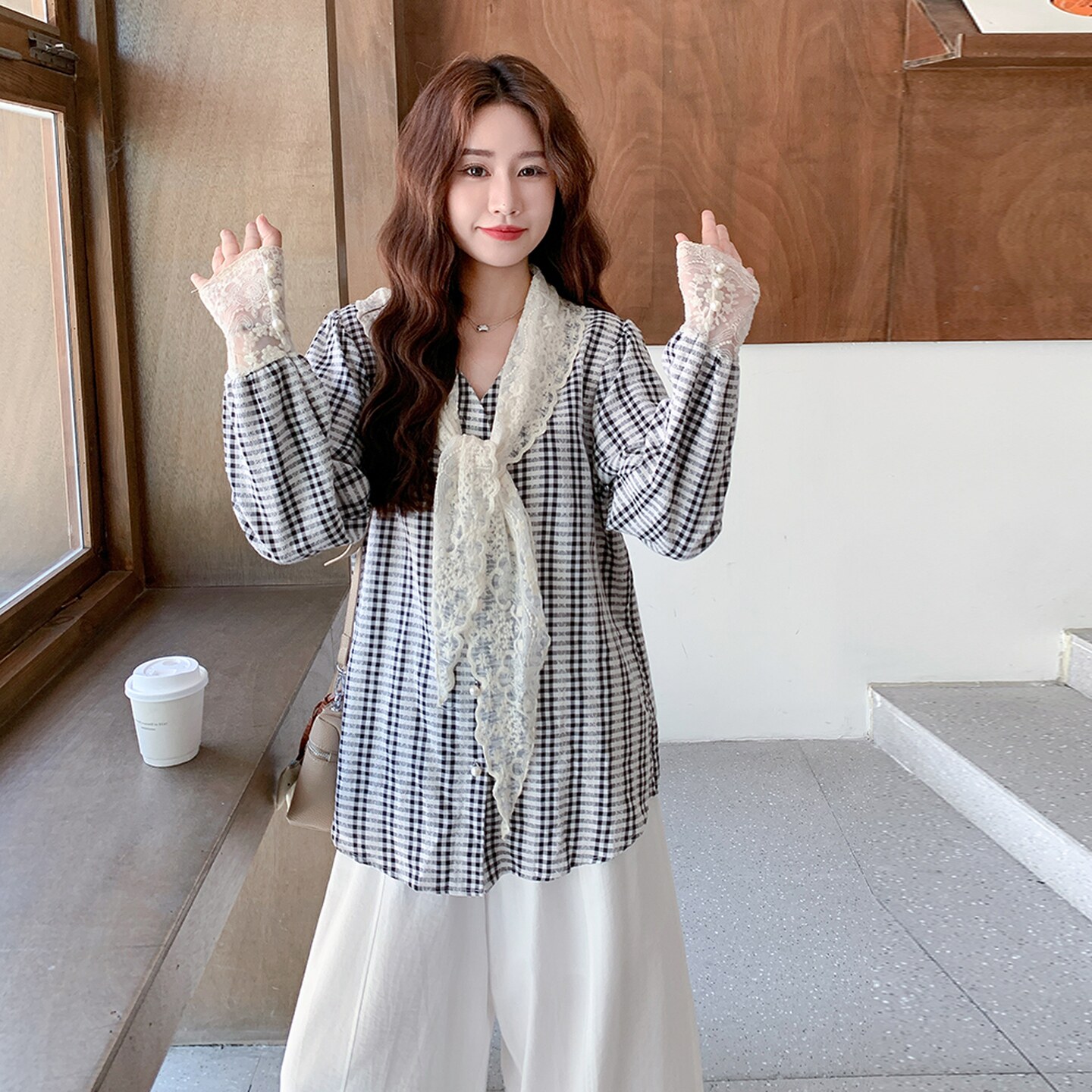 蕾丝披肩领带格纹衬衫阔腿裤套装三件套女2025早春秋时髦减龄穿搭