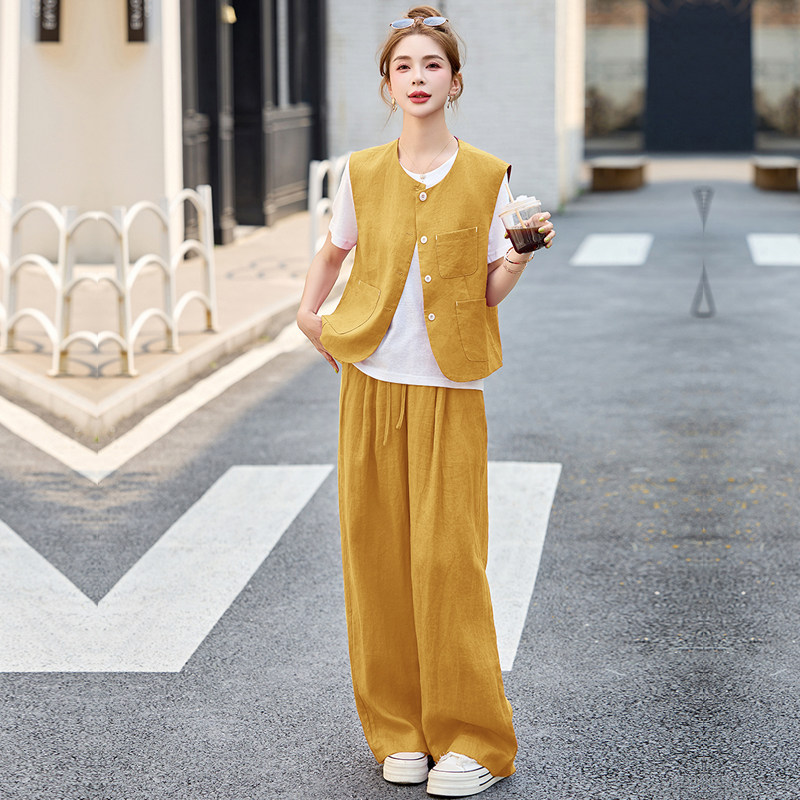 高级感休闲马甲三件套女夏季时髦减龄显瘦一整套穿搭阔腿裤套装潮