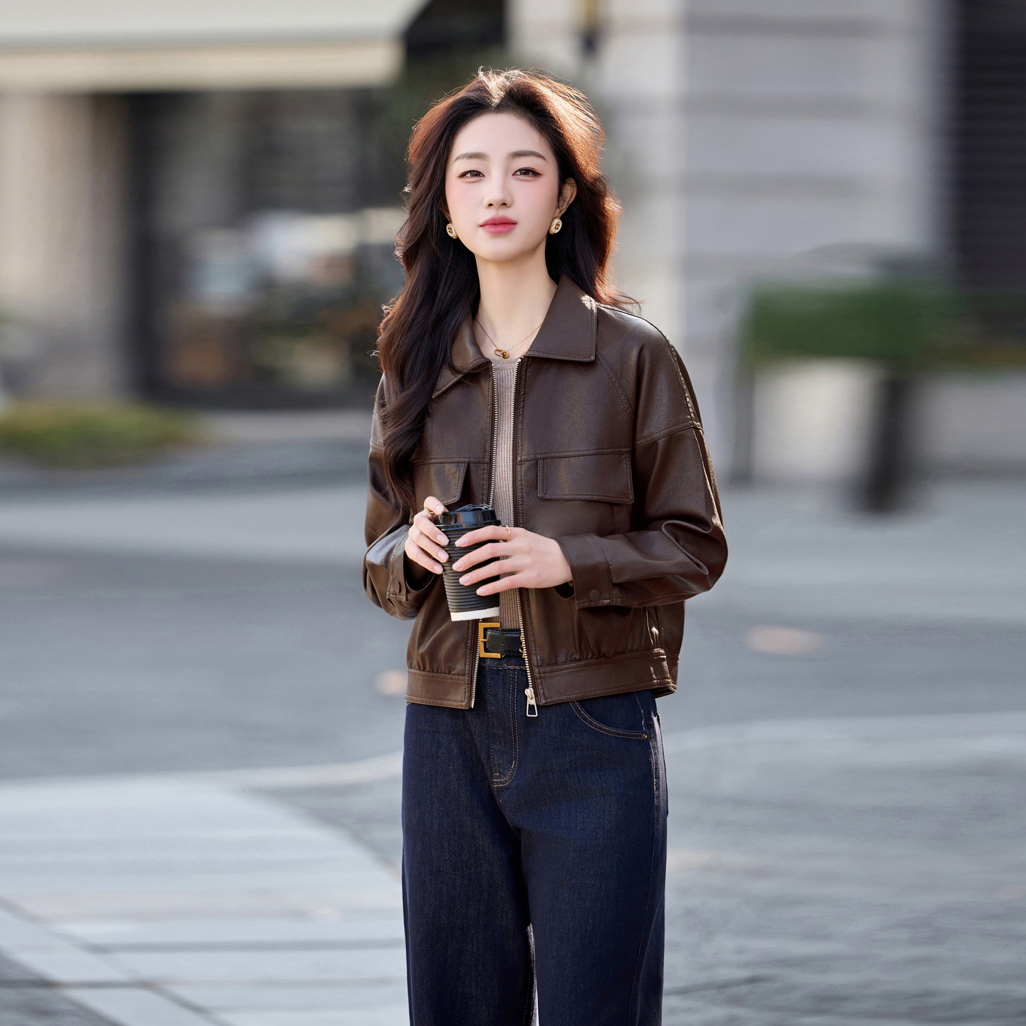 短款皮衣外套女2026春季新款翻领机车风小个子复古皮质夹克咖色