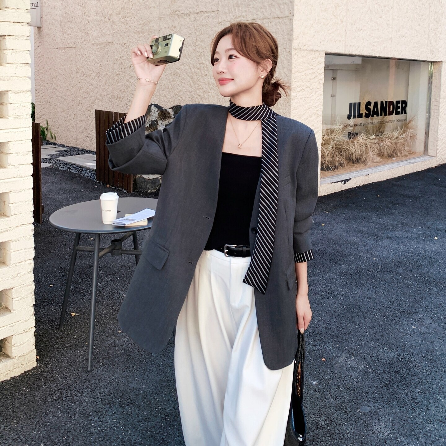 灰色条纹拼接长袖v领西装外套女