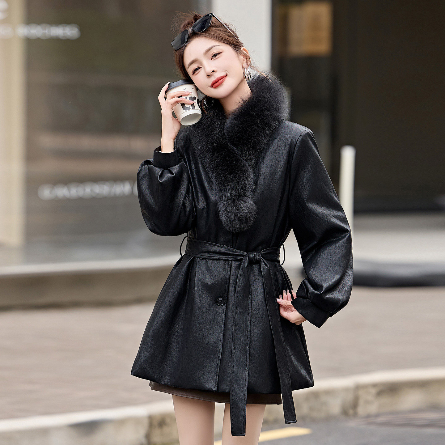 轻奢收腰可拆卸狐狸毛领PU皮羽绒服女加厚气质灯笼袖加厚皮衣外套