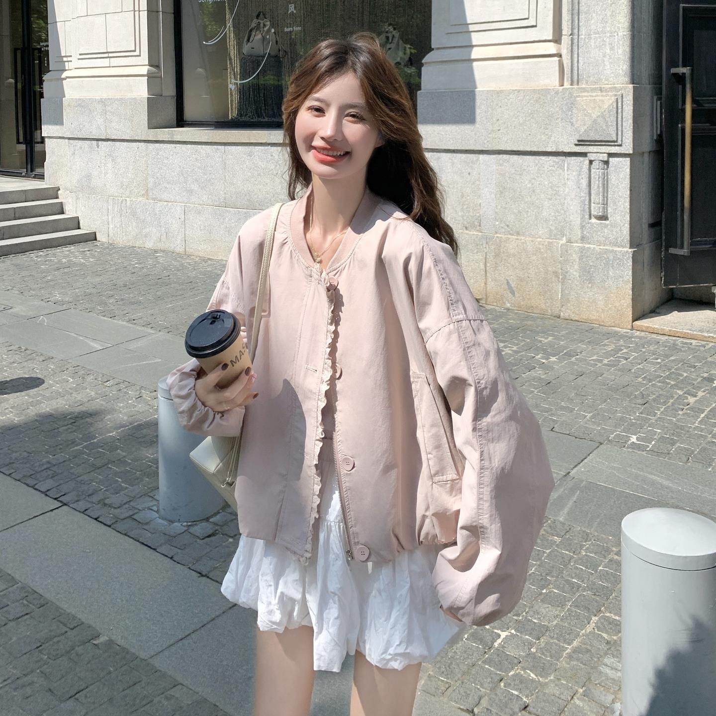 甜美减龄休闲棒球服外套女春秋新款小个子设计感木耳边短夹克上衣